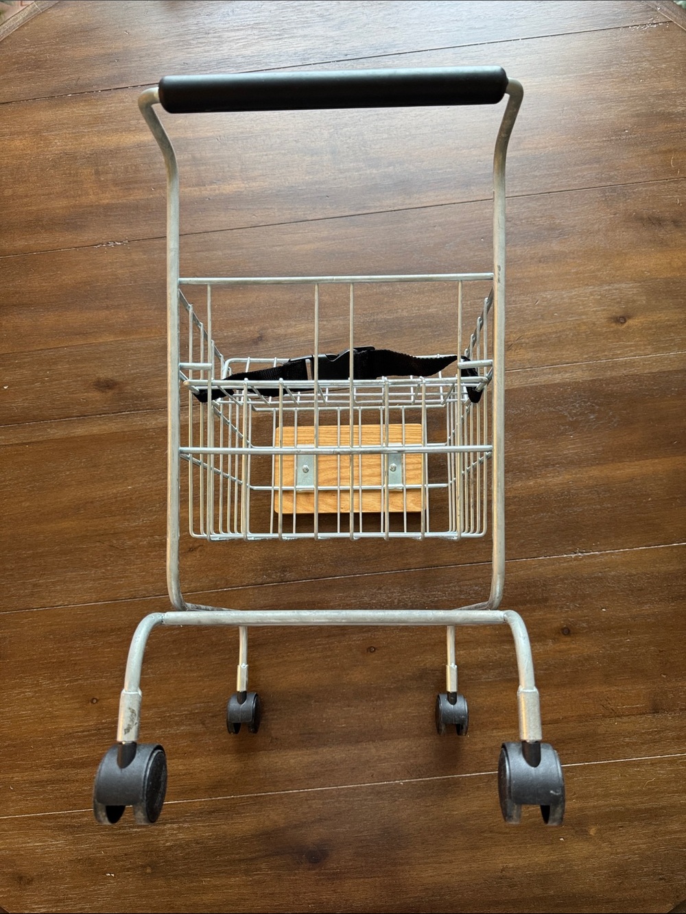 Pottery Barn Kids PBK Metal Shopping Cart - Picture 9 of 12